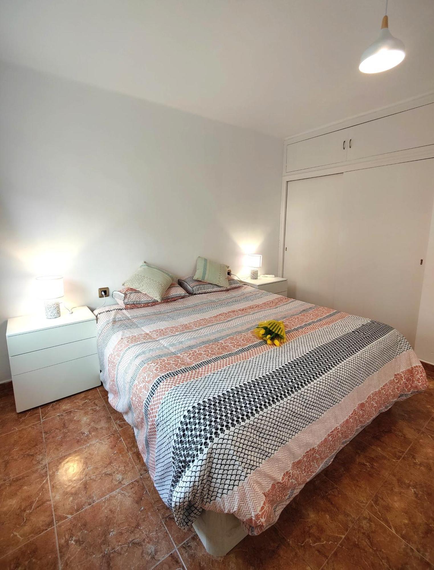 Sunny Flat With Balcony And Sea Views Apartment Cambrils Bagian luar foto